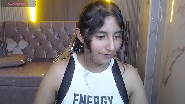 Gumball_b's cam snapshot