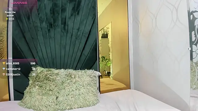 beautifulgirl4u_'s cam snapshot