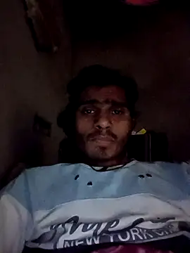 Yash_Sharma18's cam snapshot