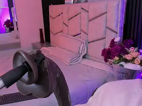 Ariablakee live sex cam