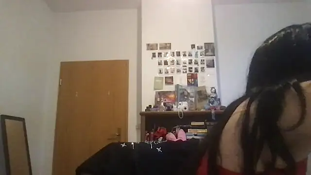 Ameliiya's cam snapshot