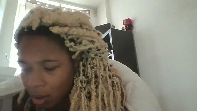 xxxdanidoomsdayxxx's cam snapshot