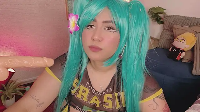 Maya_house's cam snapshot