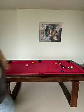 Nura_n_Sarah live sex cam