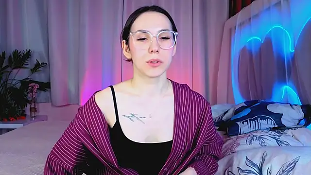 -CindyLou's cam snapshot