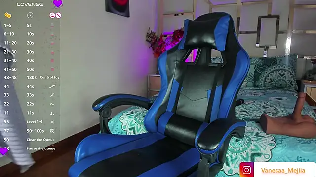 vanesaa_mejia's cam snapshot