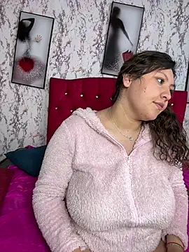 Larissa_Antonella live sex cam