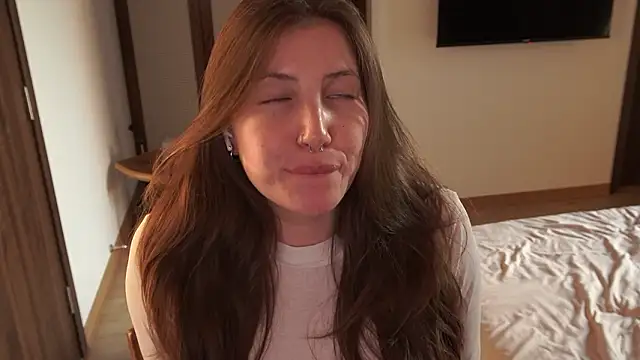 ItsEzheVika's cam snapshot