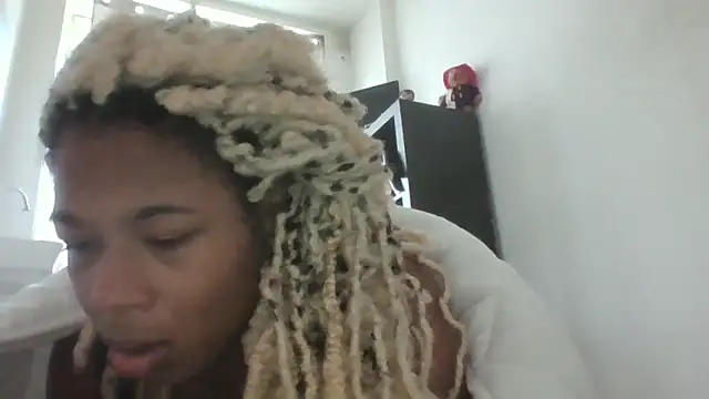 xxxdanidoomsdayxxx's cam snapshot