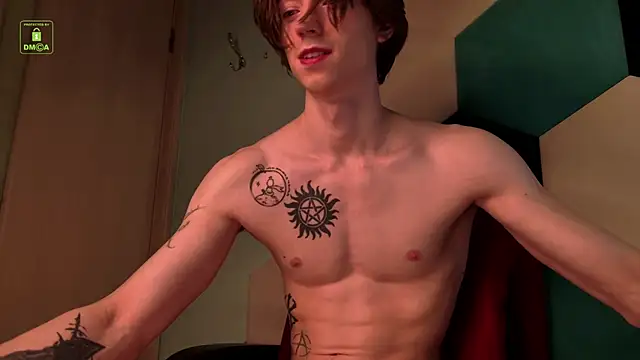 ares_pallini's cam snapshot