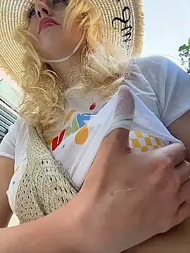 RonnieKiss's cam snapshot