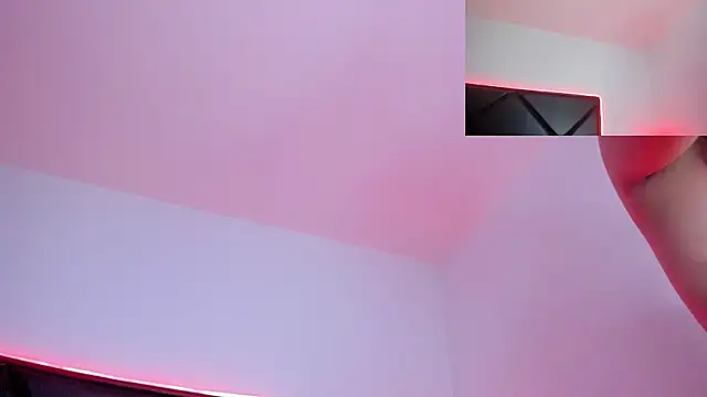 ScarlettAndClark's cam snapshot