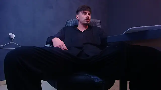 EnzoRace's cam snapshot