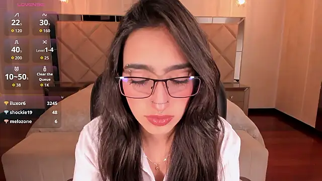 LarisaSmirnov's cam snapshot