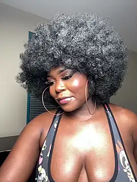 WomanNextdoor1's cam snapshot