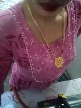 khushi_rawat's cam snapshot