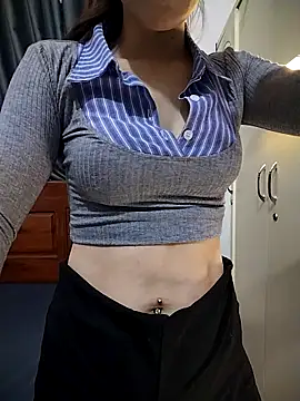 Quynhbabysexy's cam snapshot