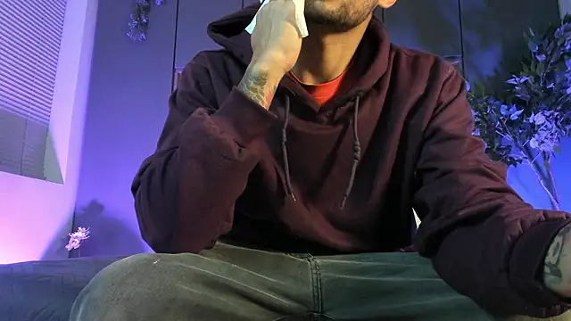 DrakeNeumann's cam snapshot