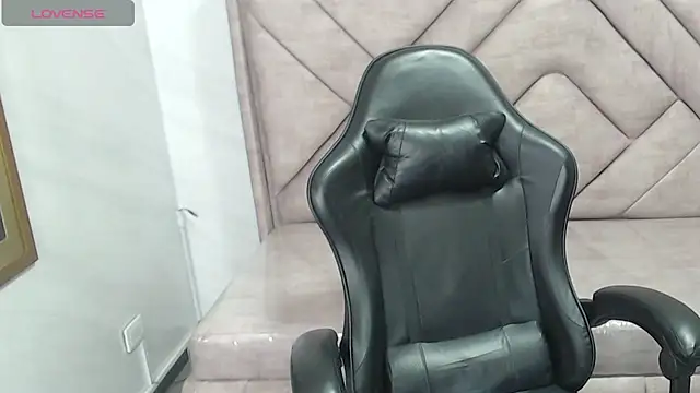 Kendra_rouse_v's cam snapshot