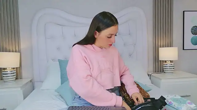 MariilynWiild's cam snapshot