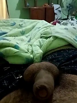 dywoo18's cam snapshot