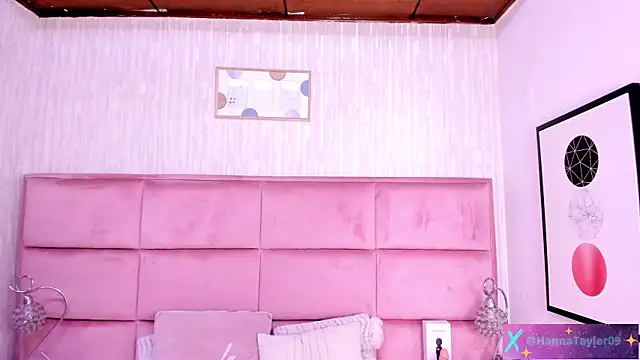 HannaTaylor's cam snapshot