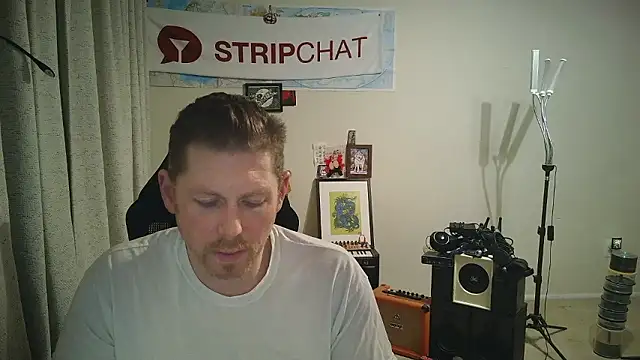 God_Of_ThundeRR live sex cam