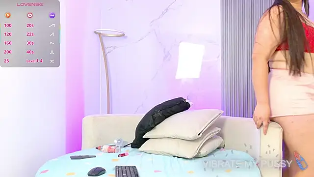 rouxinferno_cr's cam snapshot