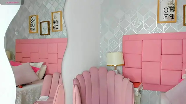 mary_joseph's cam snapshot