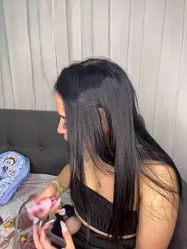 cristal__violetaa's cam snapshot