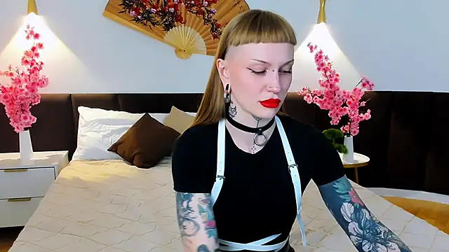 SugarSoot's cam snapshot