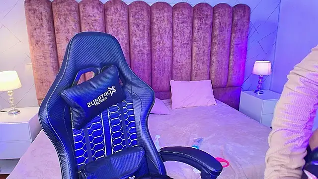 Sweet_1Angel's cam snapshot