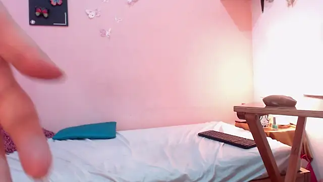 nicollejordan1's cam snapshot