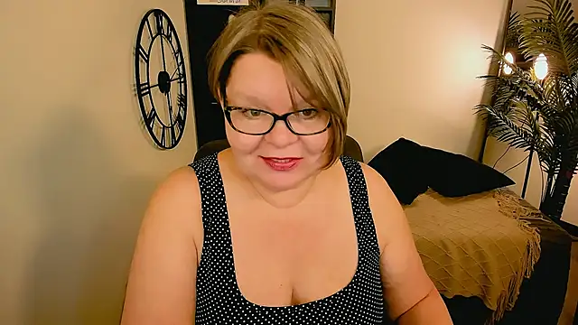 Shannonshine's cam snapshot