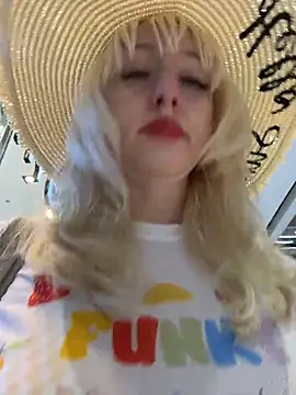 RonnieKiss's cam snapshot