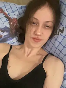 AliceVane's cam snapshot