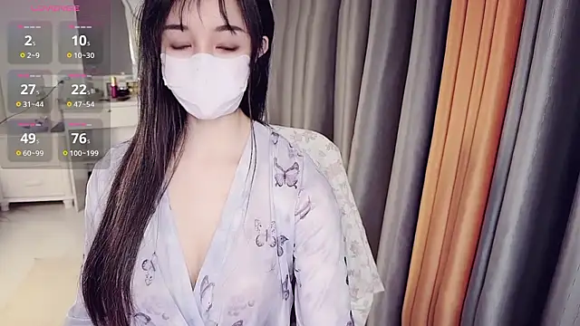 NolanMia's cam snapshot