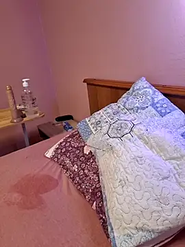 sweetAza70's cam snapshot