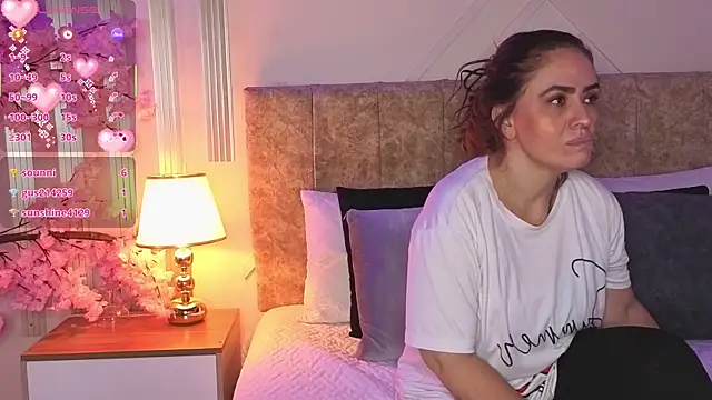 angelinarouse_'s cam snapshot