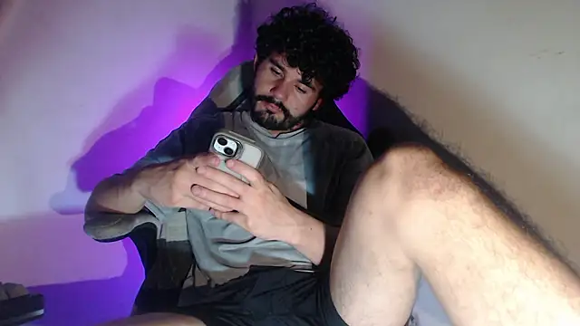 LuciferSantoryu live sex cam