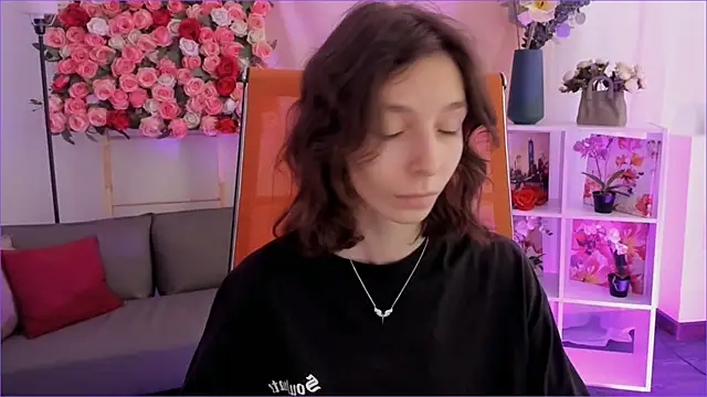 EmmanuellBrown live sex cam