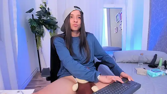 ViictoriiaSaenz's cam snapshot