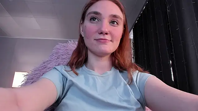 ReddHotPipper's cam snapshot