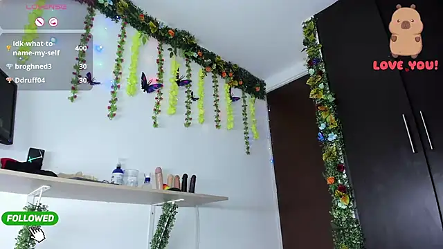 ElikoLanny_'s cam snapshot