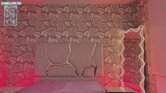 Mellani_tay live sex cam