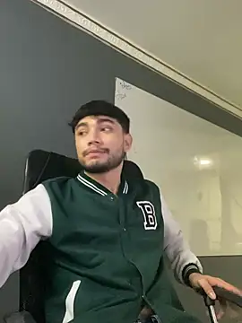 DylanC_'s cam snapshot