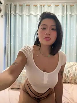 ruanruan05's cam snapshot