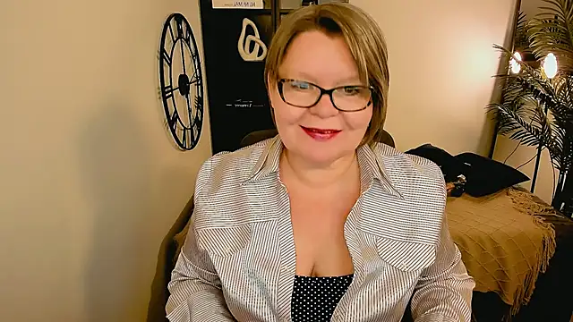 Shannonshine's cam snapshot