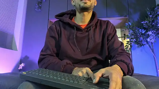 DrakeNeumann's cam snapshot