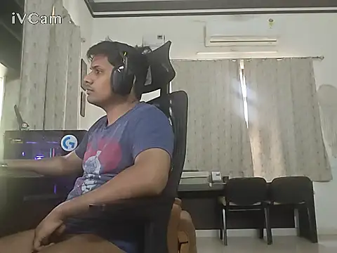 Bakasur_19's cam snapshot